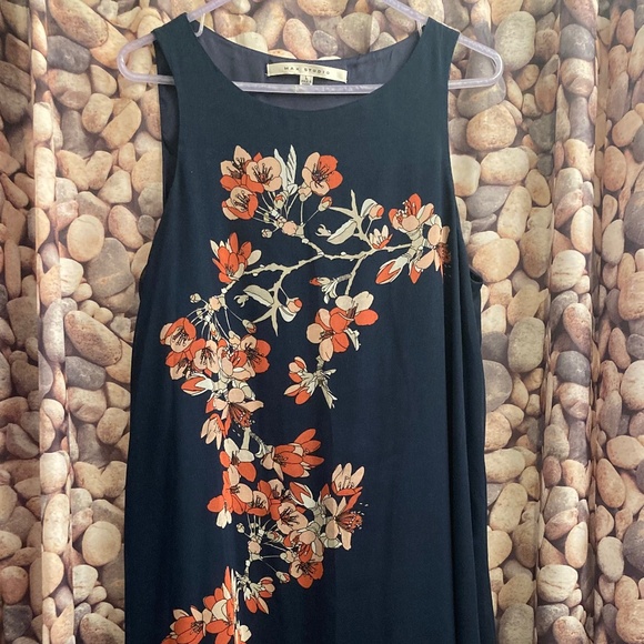 Max Studio - sz L chiffon sleeveless dress - fully lined - navy w flowers - Picture 1 of 8